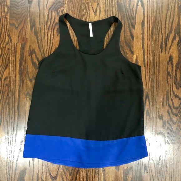 D’Closet Color-block Racerback Tank